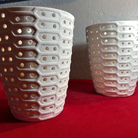 Deco Ceramic Circles Pillar Flameless Candle with Cut Out Design - Picture 5 of 12